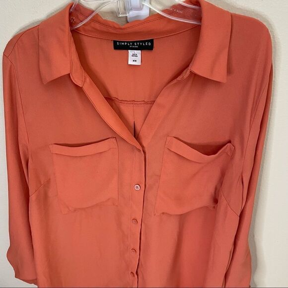 Simply Styled by Sears | Medium Top| Career wear| button down - Picture 3 of 11